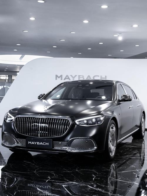 东莞90岚图汽车的售后服务让用户无忧出行，迈巴赫未来的豪华车趋势